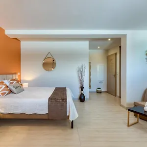 https://sunshine-sxm-studios.comcaribbean.com